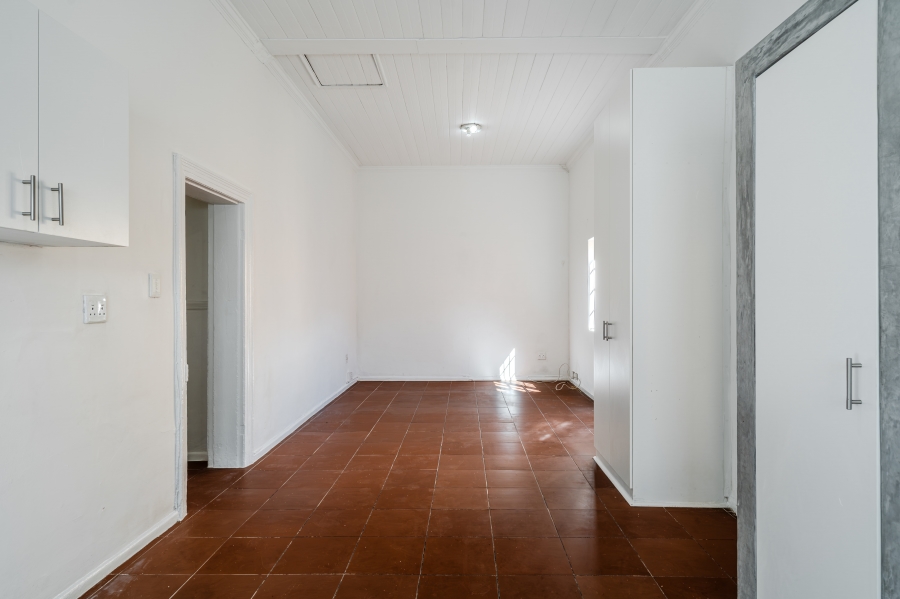 3 Bedroom Property for Sale in Woodstock Western Cape